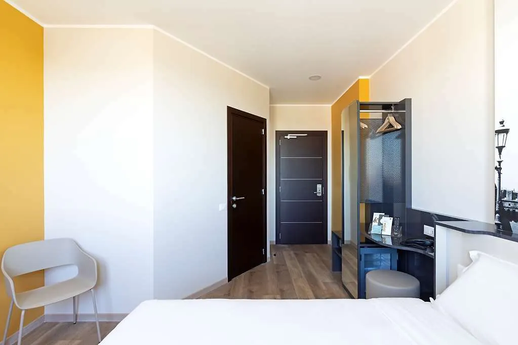 B&B Hotel Roma Fiumicino Aeroporto Fiera 1